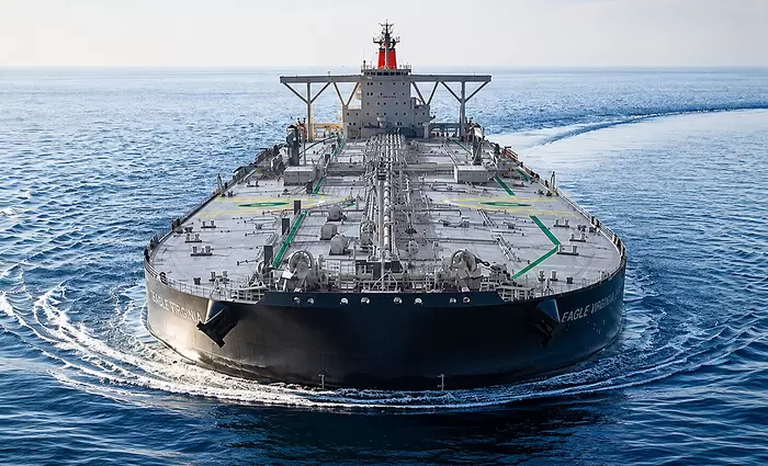 Kpler: Ναύλα – ρεκόρ στα supertankers, θα παραμείνουν πάνω από $100.000/ημέρα και το 2027