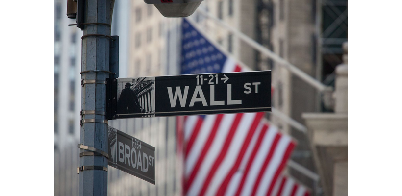 Wall Street: Στάση αναμονής με το βλέμμα στο Ιράν και στα στοιχεία για τον πληθωρισμό