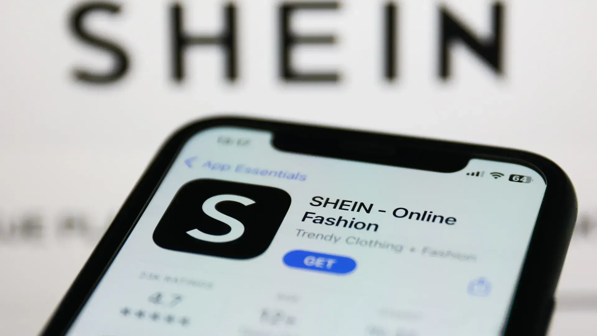 Κόπηκαν τα χαμόγελα στη Shein παρά την πολυαναμενόμενη IPO