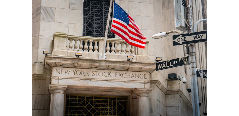 Wall Street: Συγκρατημένες κινήσεις μετά το ιστορικό ρεκόρ του S&P 500