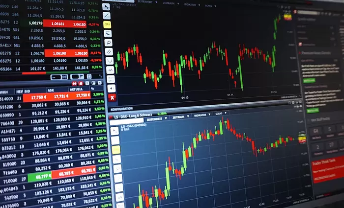 Financial Times: Η «ιδιωτική αγορά» απειλεί τα χρηματιστήρια