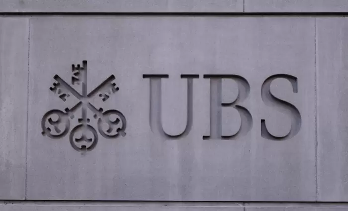 UBS: Επιστρέφει στην αγορά AT1 ομολόγων μετά το «πάγωμα» των μεταρρυθμίσεων στην Ελβετία