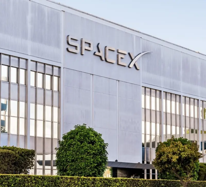 SpaceX: Σε ένα μήνα έχασε κεφαλαιοποίηση ίση με μία… Tesla