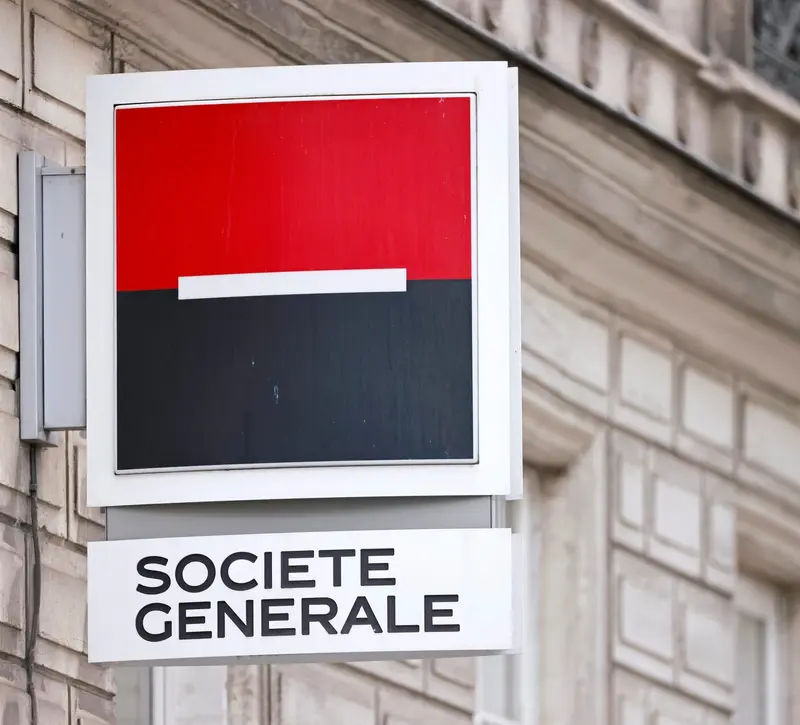 Societe Generale: Εκτοξεύτηκαν 23% τα κέρδη β’ τριμήνου – Νέο buyback 1,5 δισ. ευρώ