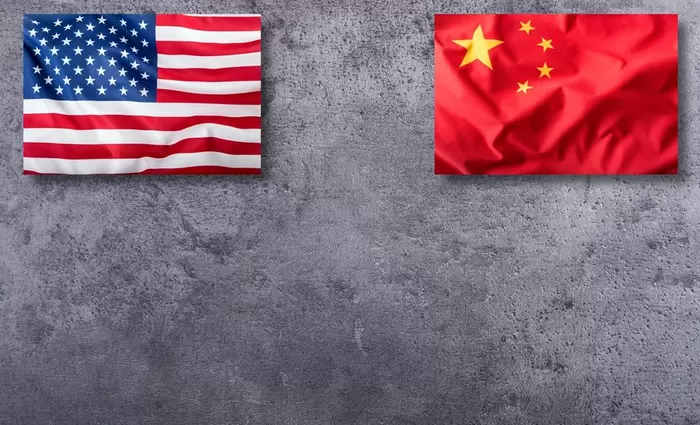 Reuters: Οι δασμοί στις ψηφιακές οθόνες θα μπορούσαν να βοηθήσουν στην αποφυγή της εξάρτησης του αμερικανικού στρατού από την Κίνα