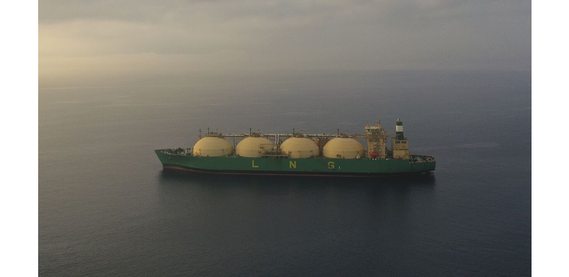 Η Ρωσία επεκτείνει τον «σκιώδη» στόλο LNG ενόψει των νέων ευρωπαϊκών κυρώσεων