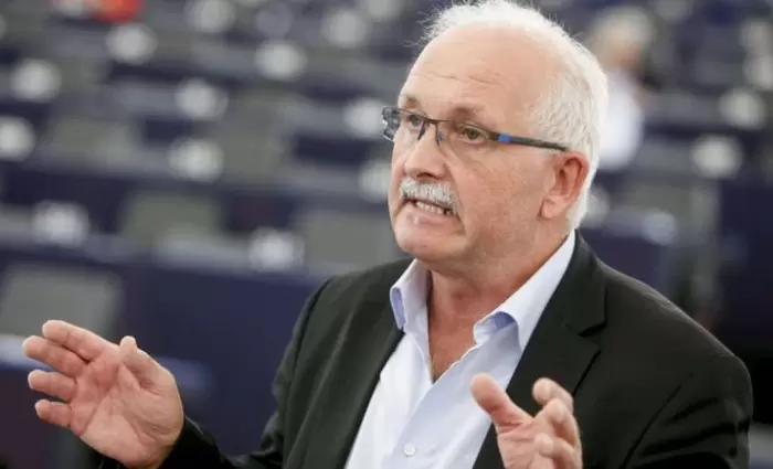 Μπούλμαν: “Όλοι οι σοβαροί άνθρωποι αναγνωρίζουν ότι η Ελλάδα είναι σε καλό δρόμο”