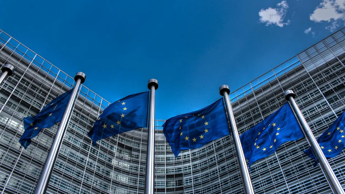ΕΕ: Προωθεί κανονισμό για πληρωμή τιμολογίων εντός 30 ημερών