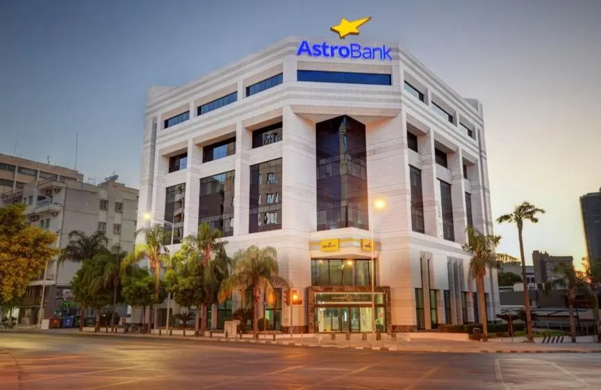 Εξαγορά με αποχωρήσεις: Η AstroBank ανοίγει σχέδιο εθελούσιας εξόδου