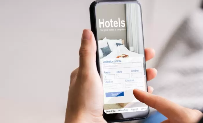 Εκτοξεύονται οι κρατήσεις μέσω Airbnb και Booking στην Ευρώπη - Η εικόνα στην Κύπρο