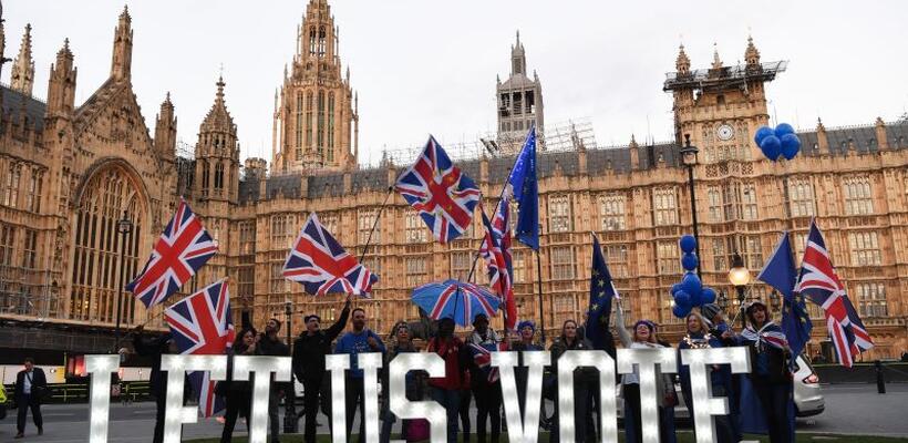 Οι Βρετανικές εκλογές θα καθορίσουν την πορεία της αγγλικής λίρας