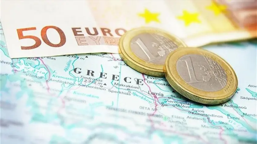 Σε ιστορικό χαμηλό υποχώρησαν οι αποδόσεις των ελληνικών ομολόγων