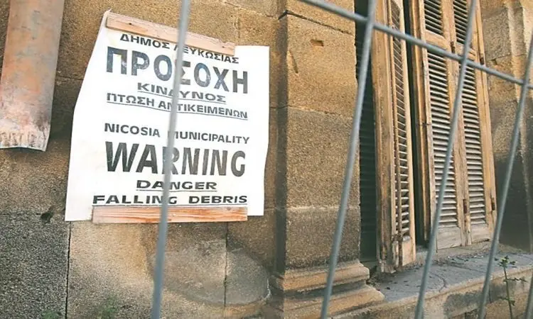 Καμπανάκι ΕΤΕΚ για επικίνδυνες οικοδομές: «Θα θρηνήσουμε θύματα»