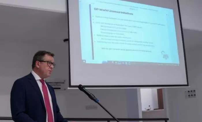 Η ηλεκτροδότηση πλοίων στα κυπριακά λιμάνια απασχόλησε συνέδριο στη Λεμεσό