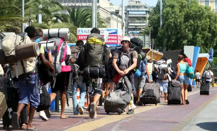 Αισιόδοξα μηνύματα έλαβε από το Λονδίνο ο Υφ. Τουρισμός για την επόμενη τουριστική περίοδο