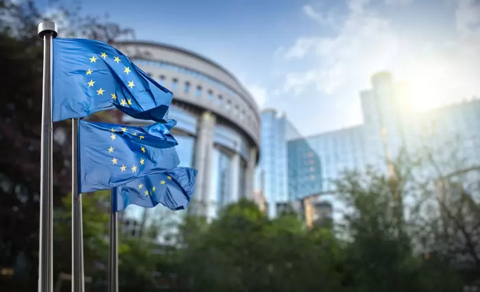 EBA: Ανθεκτικές οι ευρωπαϊκές τράπεζες στο σενάριο ύφεσης