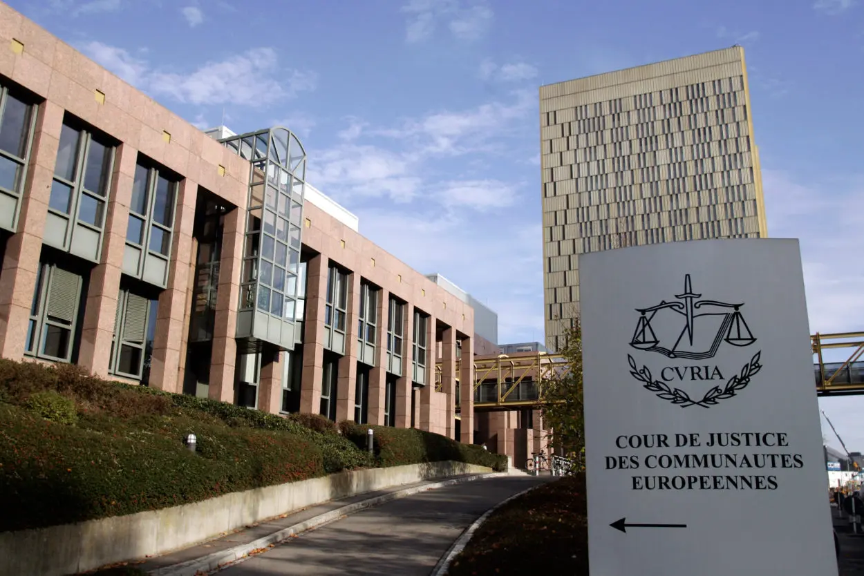 Η Ελλάδα δικαιώθηκε στο Διεθνές Δικαστήριο - Της επιστρέφονται €72 εκ.