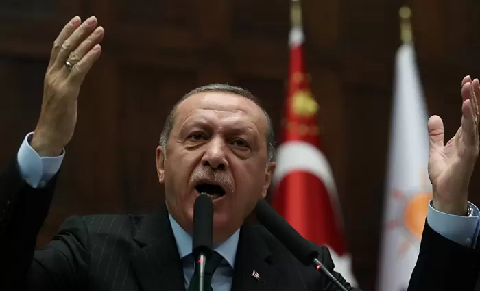 Χτυπάει «κόκκινο» η οικονομία στην Τουρκία