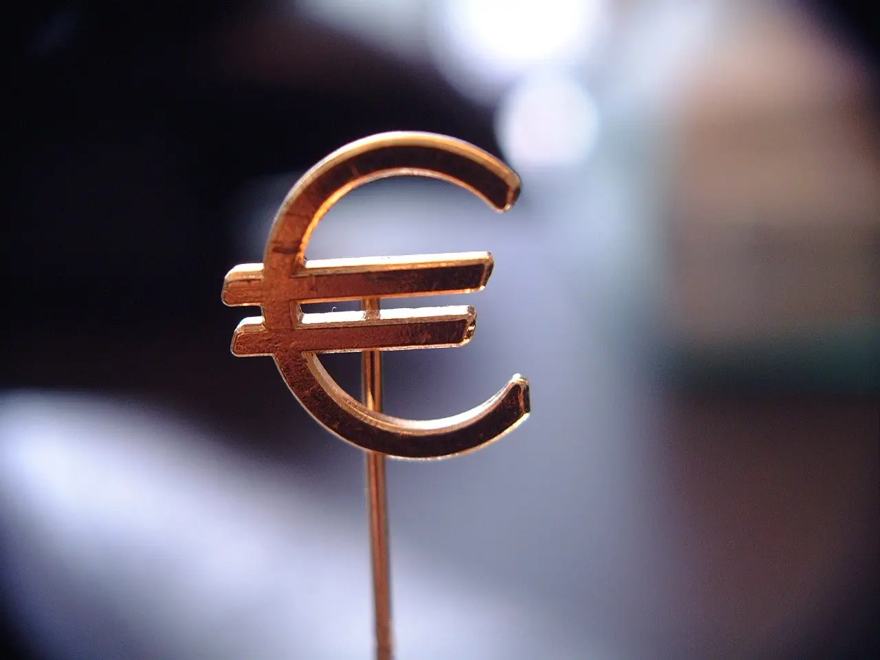 ΕΕ: Αυξήθηκε το χάσμα μεταξύ οικονομιών Βορρά και Νότου