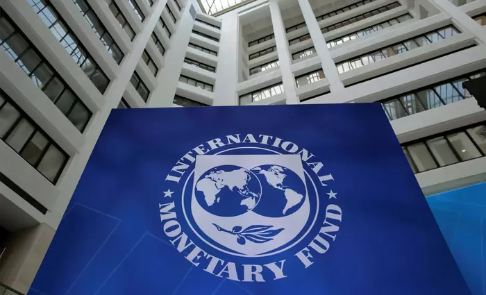 ΔΝΤ: Δεν αναδιαρθρώσαμε το ελληνικό χρέος για να σώσουμε τις τράπεζες