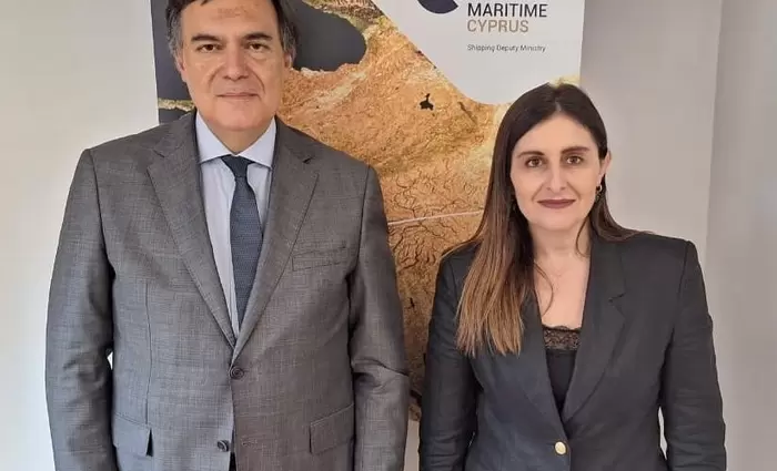 Εμβάθυνση συνεργασίας συζήτησαν Υφ. Ναυτιλίας και Πρέσβης Ελλάδας