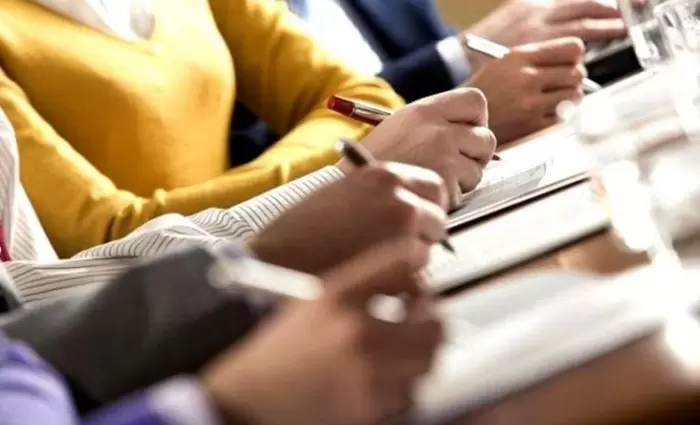 39 θέσεις εργασίας στη Νομική Υπηρεσία 