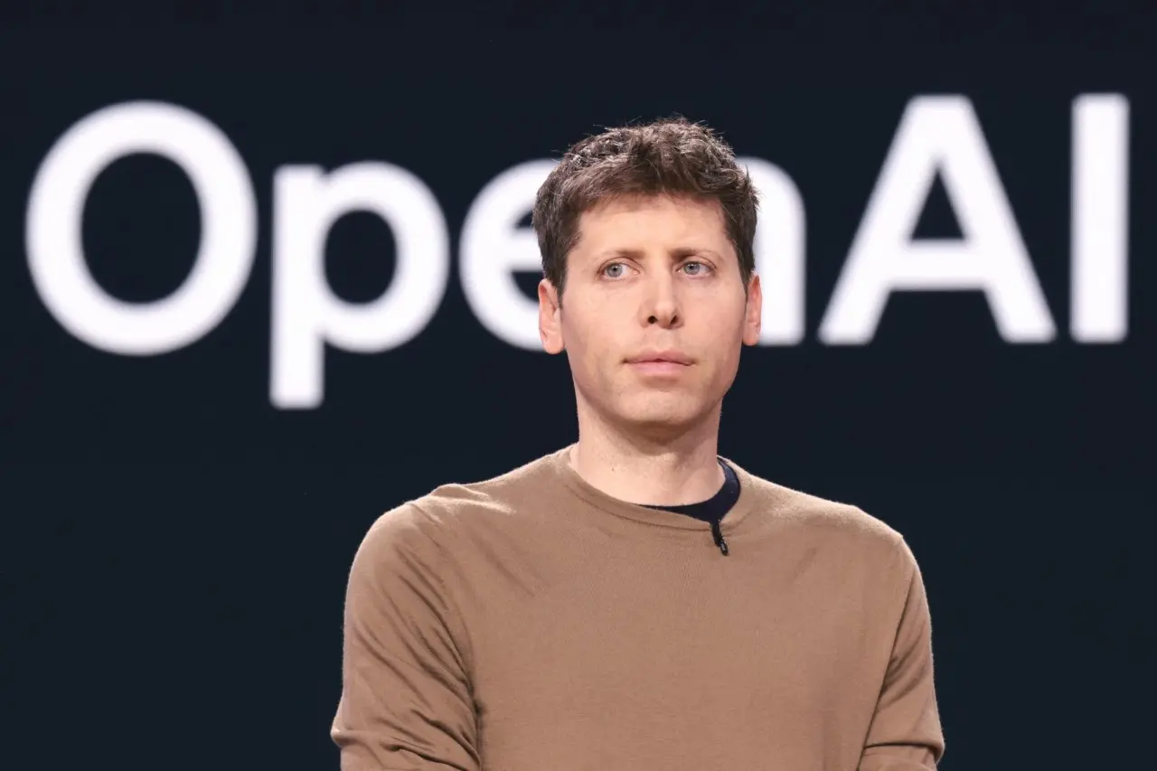 Άλτμαν για εξαγορά OpenAI από Μασκ - Στόχος του να φρενάρει τους ανταγωνιστές