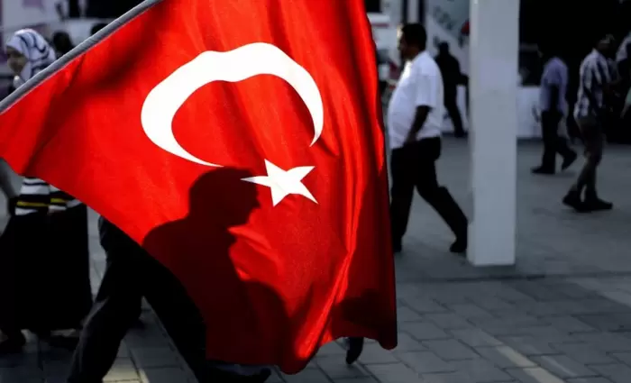 Εκτός δημόσιου τομέα 18.000 τούρκοι εργαζόμενοι