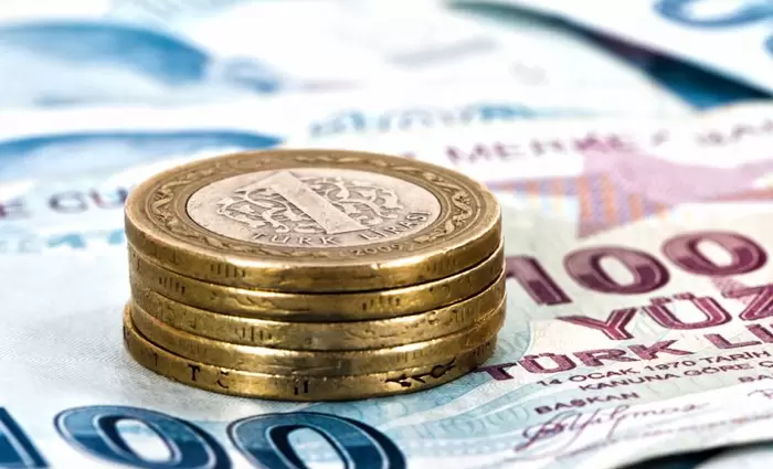 Ρίχνουν «σωσίβιο» σωτηρίας στην τουρκική λίρα