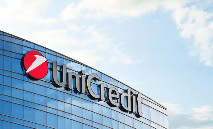 UniCredit: Στα 2,77 δισ. τα κέρδη α’ τριμήνου δίνουν ώθηση στα σχέδια εξαγορών