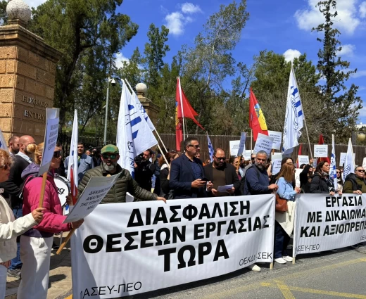 Αναστολή απεργίας αποφάσισαν οι εκπαιδευτικοί στα υποστηρικτικά του ΥΠΑΝ