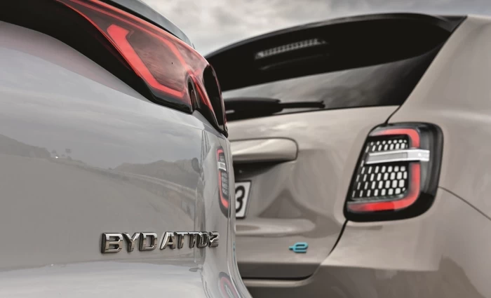 BYD: Σε συζητήσεις με την Stellantis και άλλες αυτοκινητοβιομηχανίες για τα εργοστάσια στην Ευρώπη