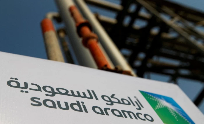 Saudi Aramco: Μειώνει την τιμή του πετρελαίου για την Ασία εν μέσω εξελίξεων στο Ορμούζ