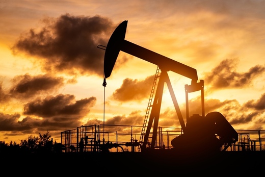 Πετρέλαιο και πληθωρισμός: Πώς μια άνοδος 10% στις τιμές μπορεί να επιβαρύνει τις τιμές καταναλωτή