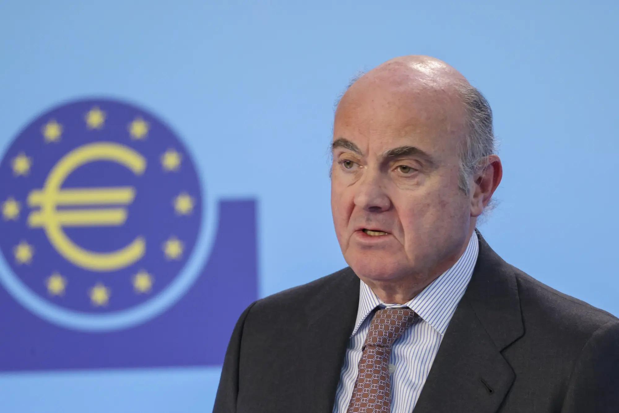 ΕΚΤ: Νωρίς να κηρύξουμε τη νίκη επί του πληθωρισμού παρά τη θετική έκπληξη