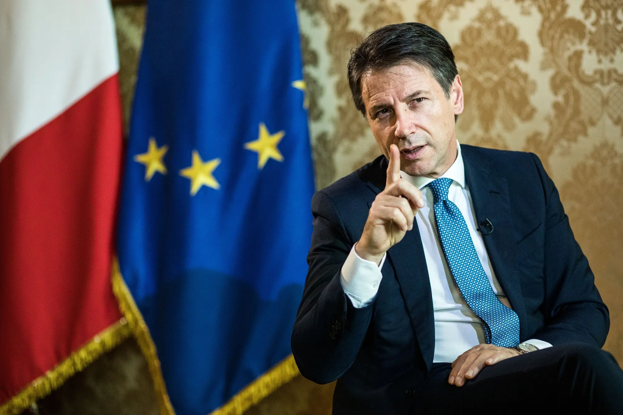 Η Ιταλία ξαναβάζει στο τραπέζι το ευρωομόλογο