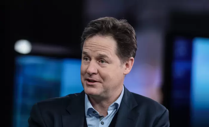 Facebook: Πρόσλαβε τον πρώην αναπληρωτή πρωθυπουργό της Βρετανίας