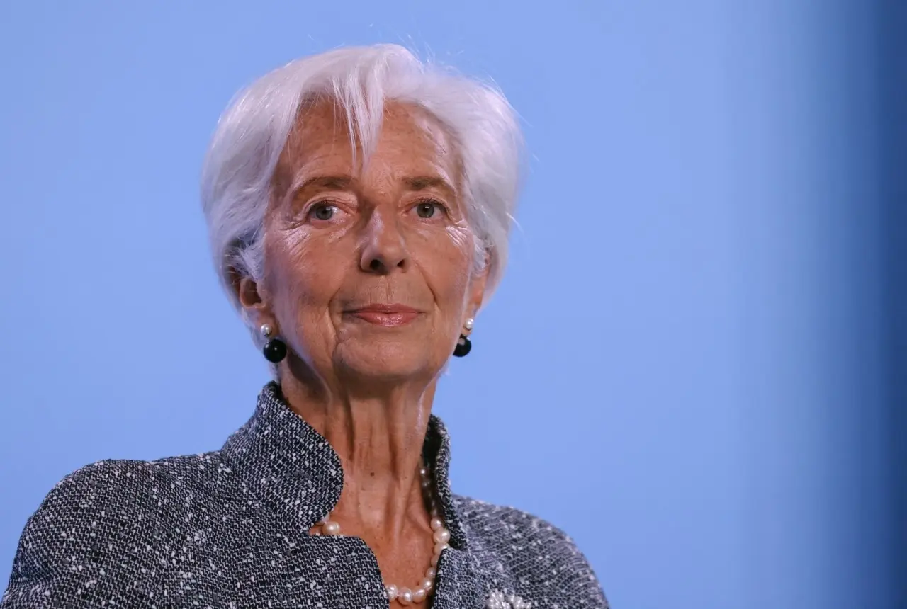 Λαγκάρντ: Η διατήρηση του πληθωρισμού υπό έλεγχο είναι μια διαρκής μάχη