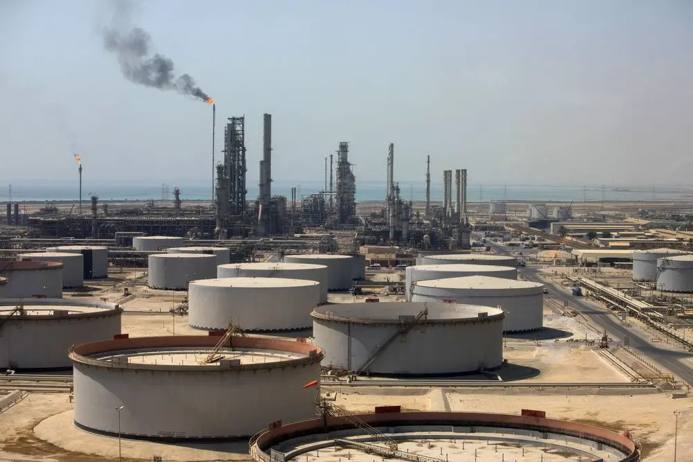 Aramco: Ο πλανήτης ξεμένει από πετρέλαιο και τα χειρότερα έπονται