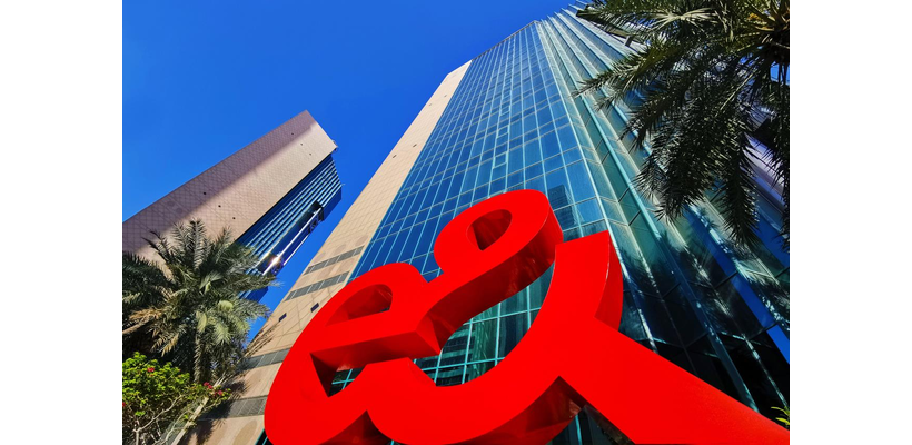 Vodafone: Η E& των ΗΑΕ πωλεί το ποσοστό της στην οικογένεια του Ξαβιέ Νιέλ έναντι 5,95 δισ. δολαρίων