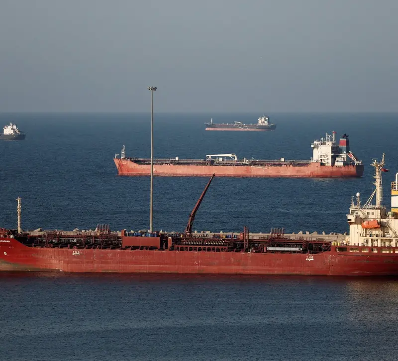 Οδηγίες του Ιράν για τη ναυσιπλοϊα στα Στενά του Ορμούζ