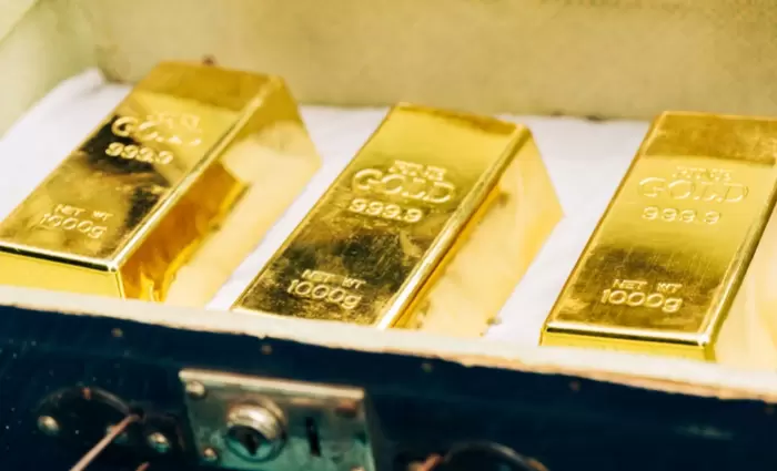 Λάμπει ξανά ο χρυσός μετά τις δηλώσεις Τραμπ - Ξεπέρασε τα $5.180