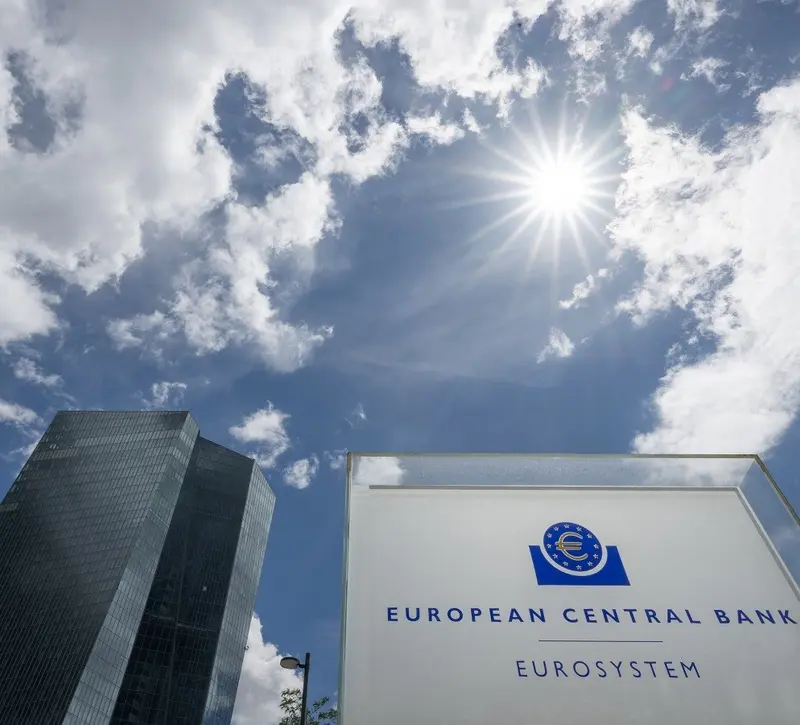 ΕΚΤ: Νέα αύξηση επιτοκίων κατά 25 μονάδες βάσης – Ανέβασε τον «πήχη» στο 2,5%