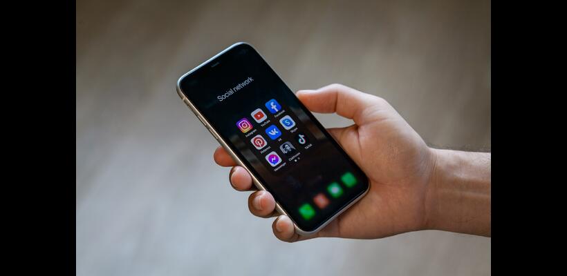 Βρετανία: Οι βουλευτές απέρριψαν την απαγόρευση των social media για παιδιά κάτω των 16 ετών