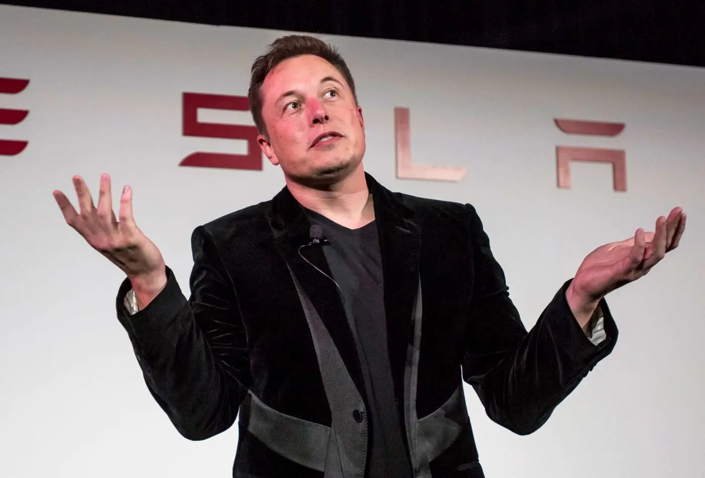 Elon Musk: Ο άνθρωπος που δεν βολεύεται στη Γη