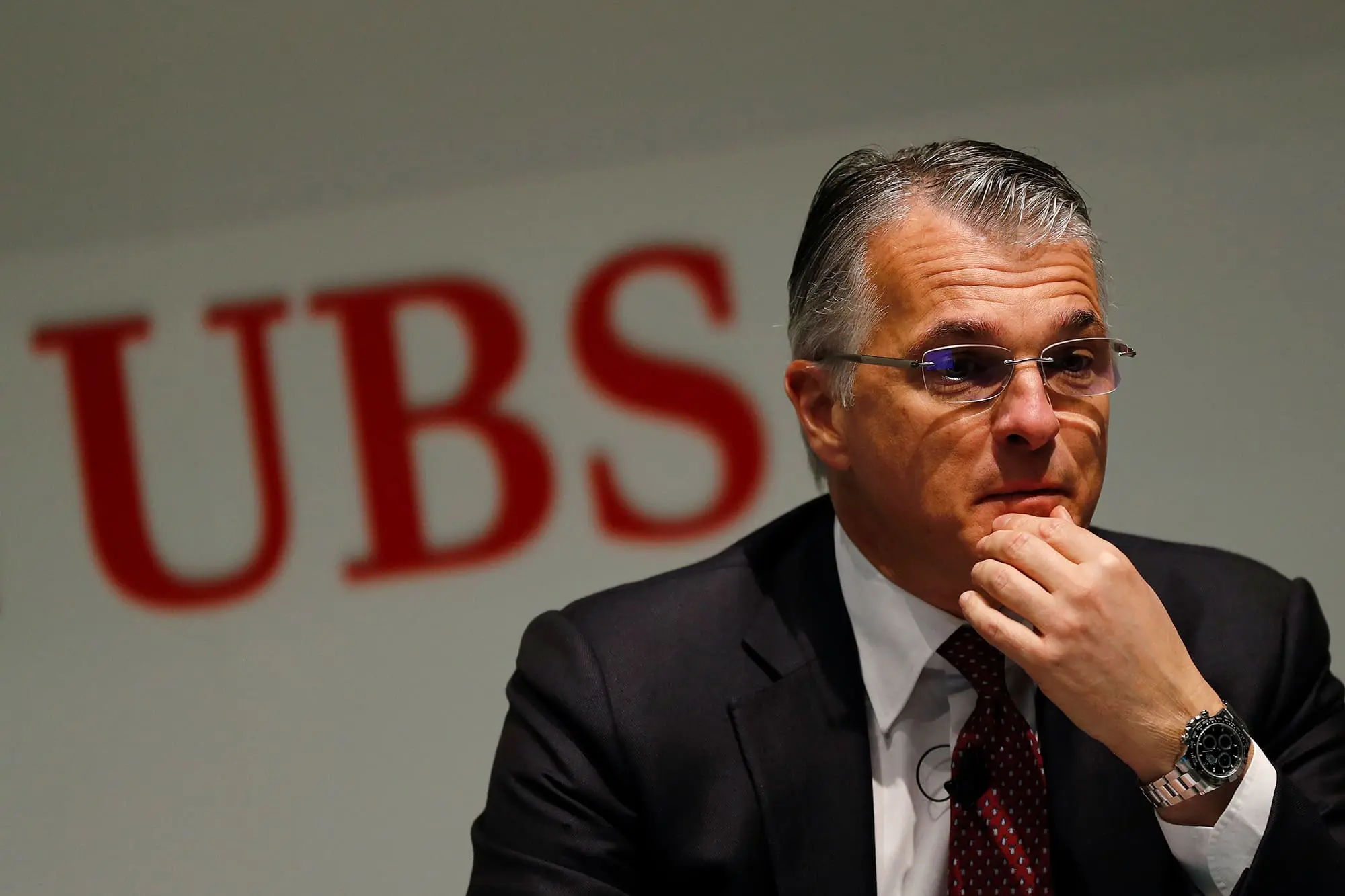 Γιατί ο Ερμότι της UBS «χαίρεται» με την αστάθεια στις αγορές