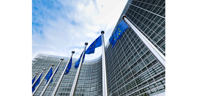 Politico: Απογοητευτικές οι προσπάθειες της Ε.Ε. για τη μείωση της γραφειοκρατίας
