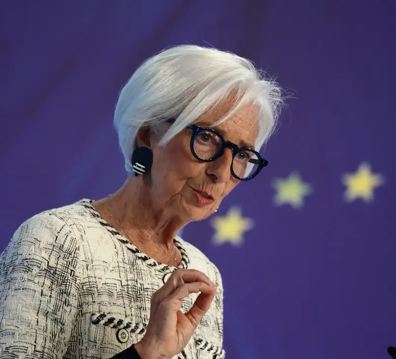 Κρίσιμη απόφαση για τα επιτόκια: Οι αγορές έκαναν ήδη τη δουλειά της ΕΚΤ – Τι προβλέπουν επενδυτές και αναλυτές