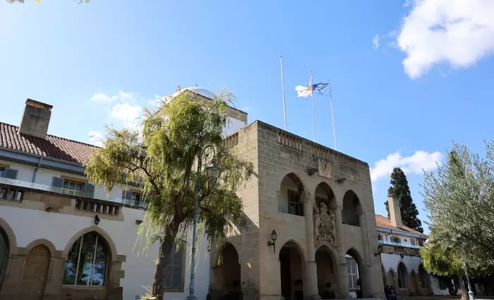 Ευρεία σύσκεψη στο Προεδρικό για τουρισμό – Θα εξεταστούν επιπτώσεις και μέτρα