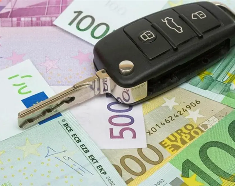 Λήγει απόψε η προθεσμία για τις άδειες κυκλοφορίας